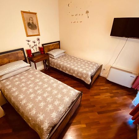 La Casa Di Amici Miei Apartment Cremona Luaran gambar