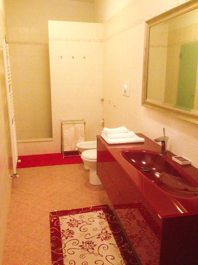 La Casa Di Amici Miei Apartment Cremona Luaran gambar