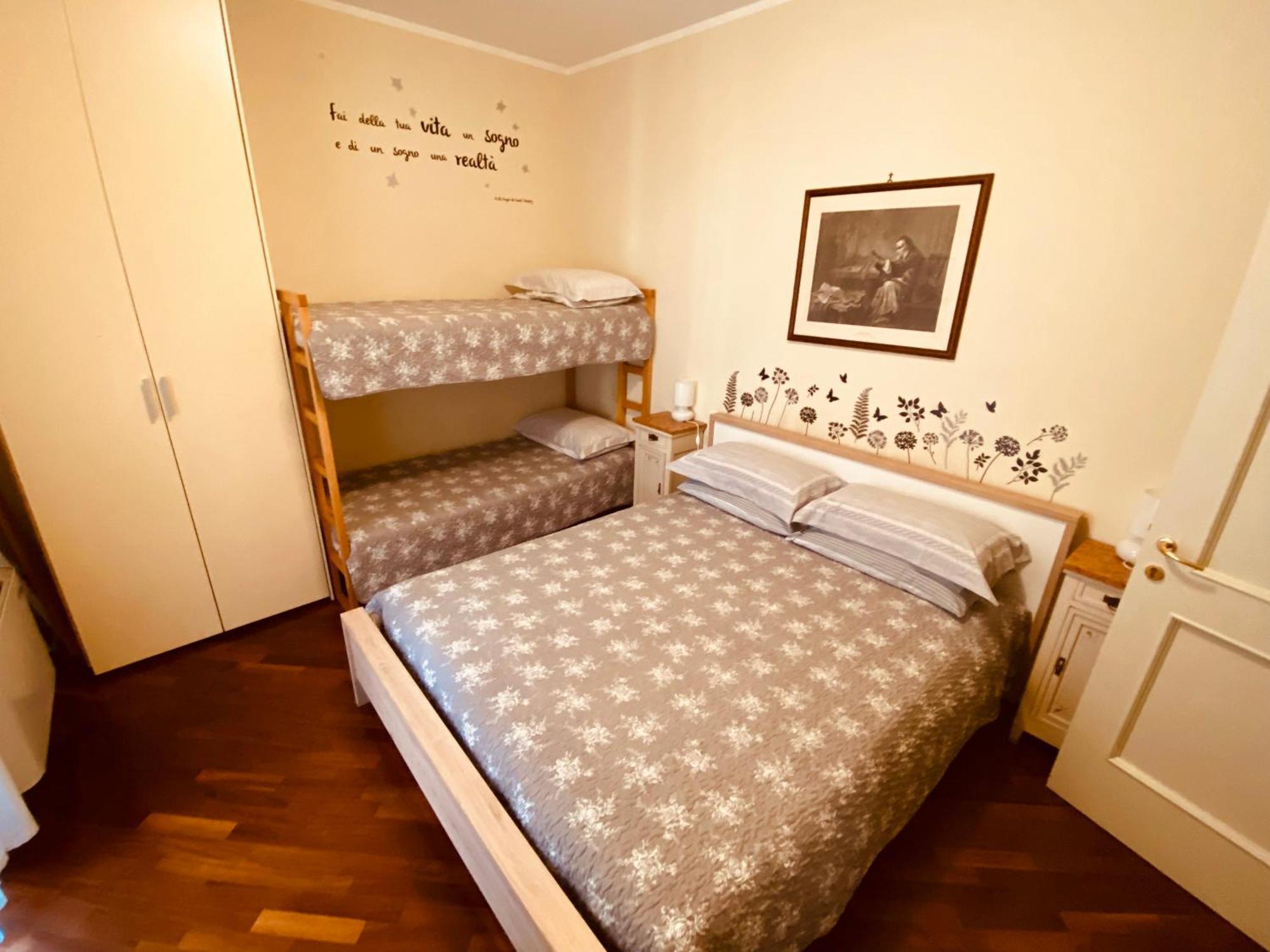 La Casa Di Amici Miei Apartment Cremona Luaran gambar